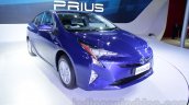 2016 Toyota Prius front three quarter at Auto Expo 2016