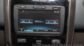 2016 Renault Duster facelift touchscreen Auto Expo 2016
