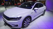 VW Passat GTE front three quarter at 2016 Auto Expo