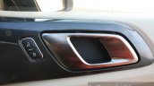 2016 Ford Endeavour 2.2 AT Titanium door handle Review