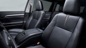 2017 Toyota Highlander interior