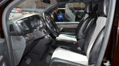 Peugeot Traveller iLab front seats at 2016 Geneva Motor Show