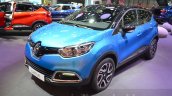 Renault Captur front three quarter at the 2016 Geneva Motor Show