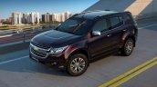 2017 Chevrolet Trailblazer front quarter top (facelift) unveiled