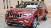 Jeep Grand Cherokee front quarter launched in India