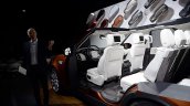 2017 Land Rover Discovery seating layout