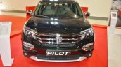 Honda Pilot front at 2016 Oman Motor Show