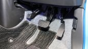 2017 Suzuki Wagon R pedals