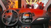 2017 Renault Captur (Facelift) dashboard Geneva Motor Show Live