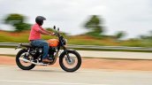 Royal Enfield Classic 350 Achilles Bulleteer Customs in action