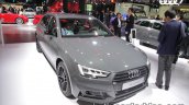 2017 Audi A4 Avant g-tron front three quarters at IAA 2017