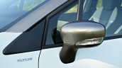 Renault Captur test drive review ORVM