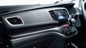 JDM-spec 2018 Honda Odyssey (facelift) dashboard