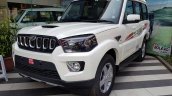 Mahindra Scorpio 2017 facelift front three quarters
