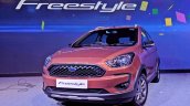 Ford Freestyle front angle