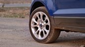 Ford EcoSport Petrol AT review alloy