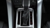 Mitsubishi Pajero Sport Rockford Fosgate gearshift lever