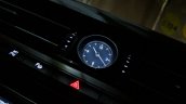 VW Passat review analogue clock