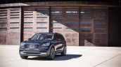 2019 Lincoln Aviator Concept Front Three Quarters