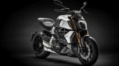 2019 Ducati Diavel S Studio Shots Right Front Quar