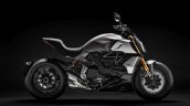 2019 Ducati Diavel S Studio Shots Right Side