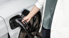 EVs Outsells Petrol Cars in EU for the First Time