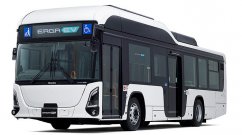 Isuzu Unveils Japan’s First BEV Flat-Floor Bus: ERGA EV