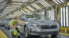 Skoda Producing Additional Units of Updated Octavia at its Kvasiny Plant