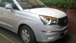 Spied - 11 seater Ssangyong Rodius spotted in India for the first time