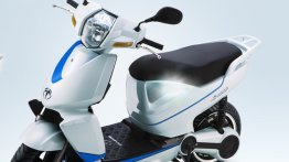 Terra A4000i is an electric scooter aided by the iPhone, Indian launch in late 2013