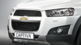 Spied - Chevrolet Captiva to get another facelift