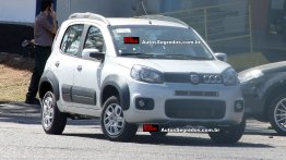 Brazil - 2015 Fiat Uno caught testing without camouflage