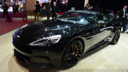 Paris Live - Aston Martin Vantage S Roadster, Vanquish Carbon Edition