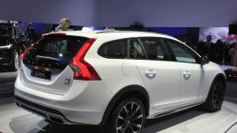 LA Live - Volvo V60 Cross Country