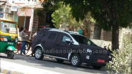 Chevrolet Spin MPV caught on test in India - Spied