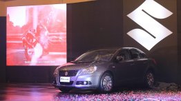 Suzuki Kizashi launched at 50 lakh Pakistani Rupee - Pakistan