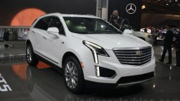 2017 Cadillac XT5 - 2015 Dubai Motor Show Live