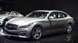 Infiniti Q70L - Motorshow Focus