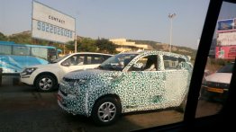 Mahindra KUV100 spotted in Pune - Spied