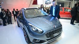 Fiat Avventura Urban Cross to launch in 2016 - Auto Expo 2016