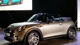 2016 Mini Convertible launched at INR 34.9 lakhs - IAB Report