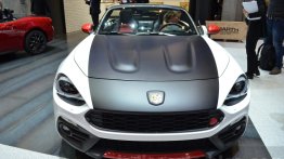 Abarth 124 Spider - Geneva Motor Show Live