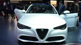 2016 Alfa Romeo Giulia - Geneva Motor Show Live