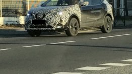 2017 Nissan Qashqai spied testing in France