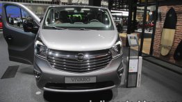 2017 Opel Vivaro Tourer - IAA 2017 Live