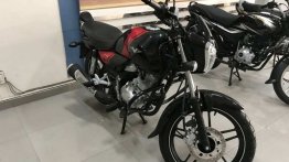 2018 Bajaj V15 arrives at dealership