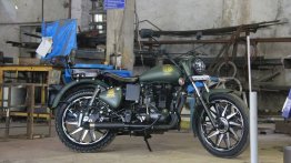 Royal Enfield Electra 350 ’86 Mania’ by Maratha Motorcycles