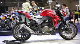 Haojue DR300 (Suzuki GSX-S300) revealed at Chongqing Mobo Fair 2018