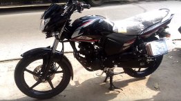 Yamaha Saluto RX & Saluto 125 UBS detailed in walkaround videos