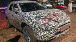 Tata Buzzard (7-seat Tata Harrier) spied up close